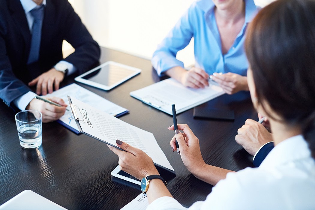 ¿Qué debe tener un contrato de arrendamiento? ¿Qué debe tener un contrato de arrendamiento?